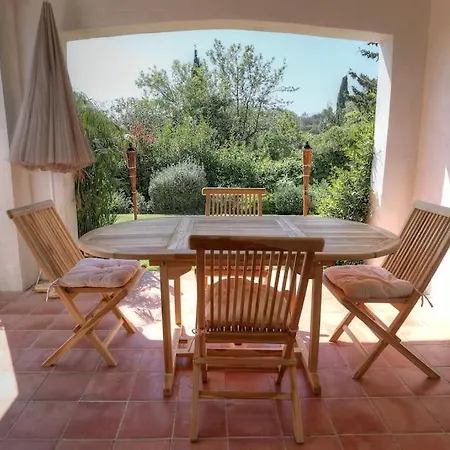 Cote Mer, Provence Style, Near St Tropez * La Croix-Valmer