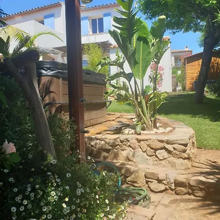 Cote Mer, Provence Style, Near St Tropez Villa