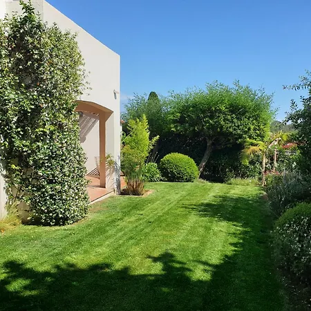 Cote Mer, Provence Style, Near St Tropez Villa *